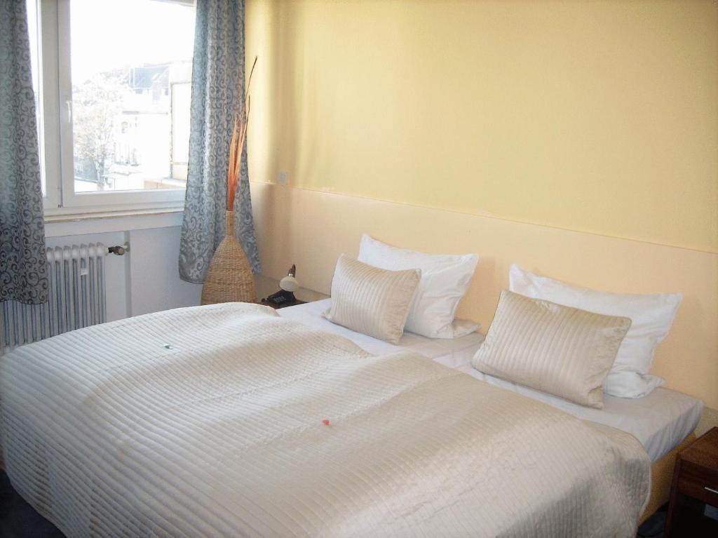 Eu Centralhotel Im Toennchen Düsseldorf Kamer foto